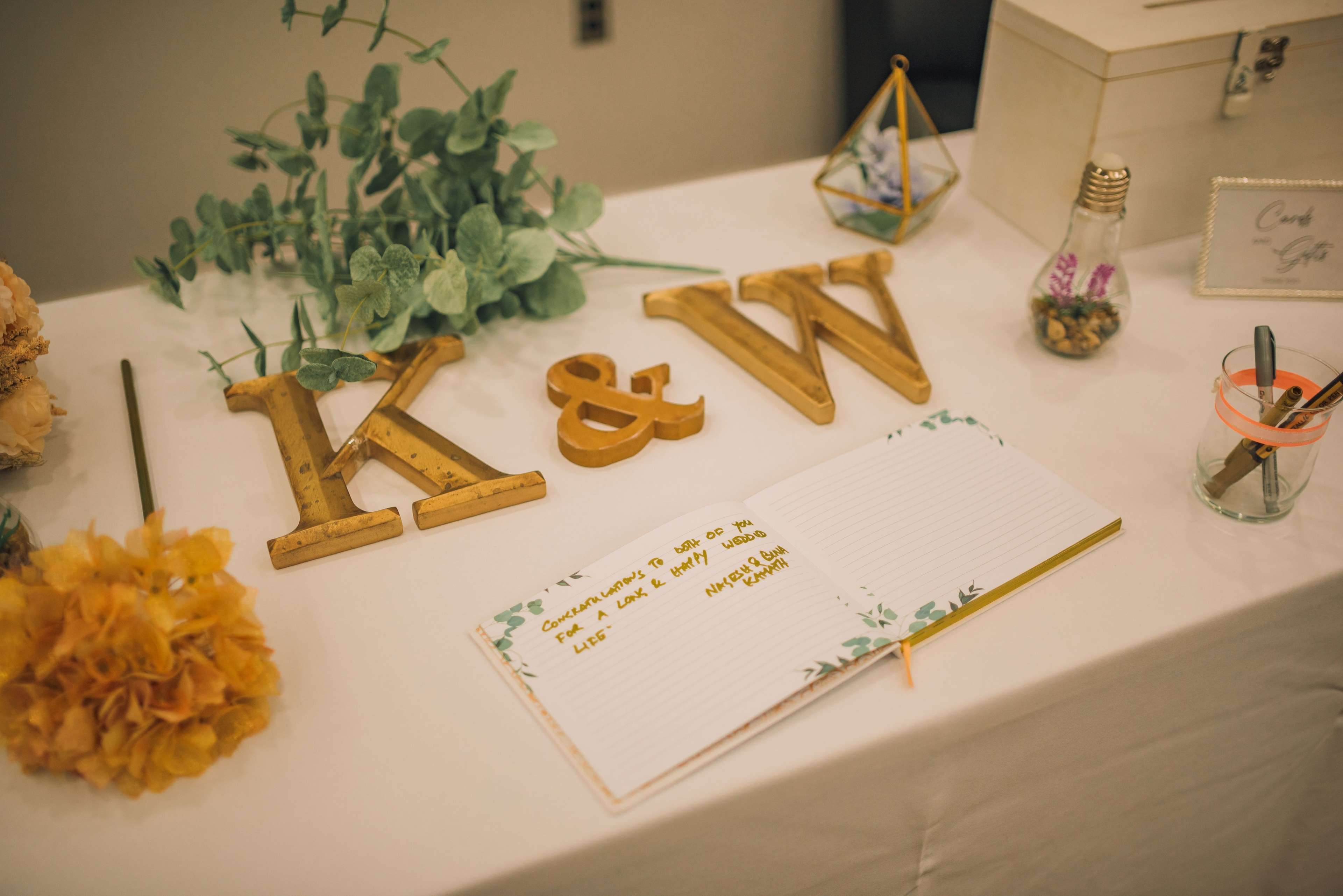 The Wedding Ring, Kitchener Public Library, Peter B Photography, KW wedding photographer, Kitchener wedding venue, Waterloo wedding venue, Cambridge wedding venue, reception decor, gold letters on signing table