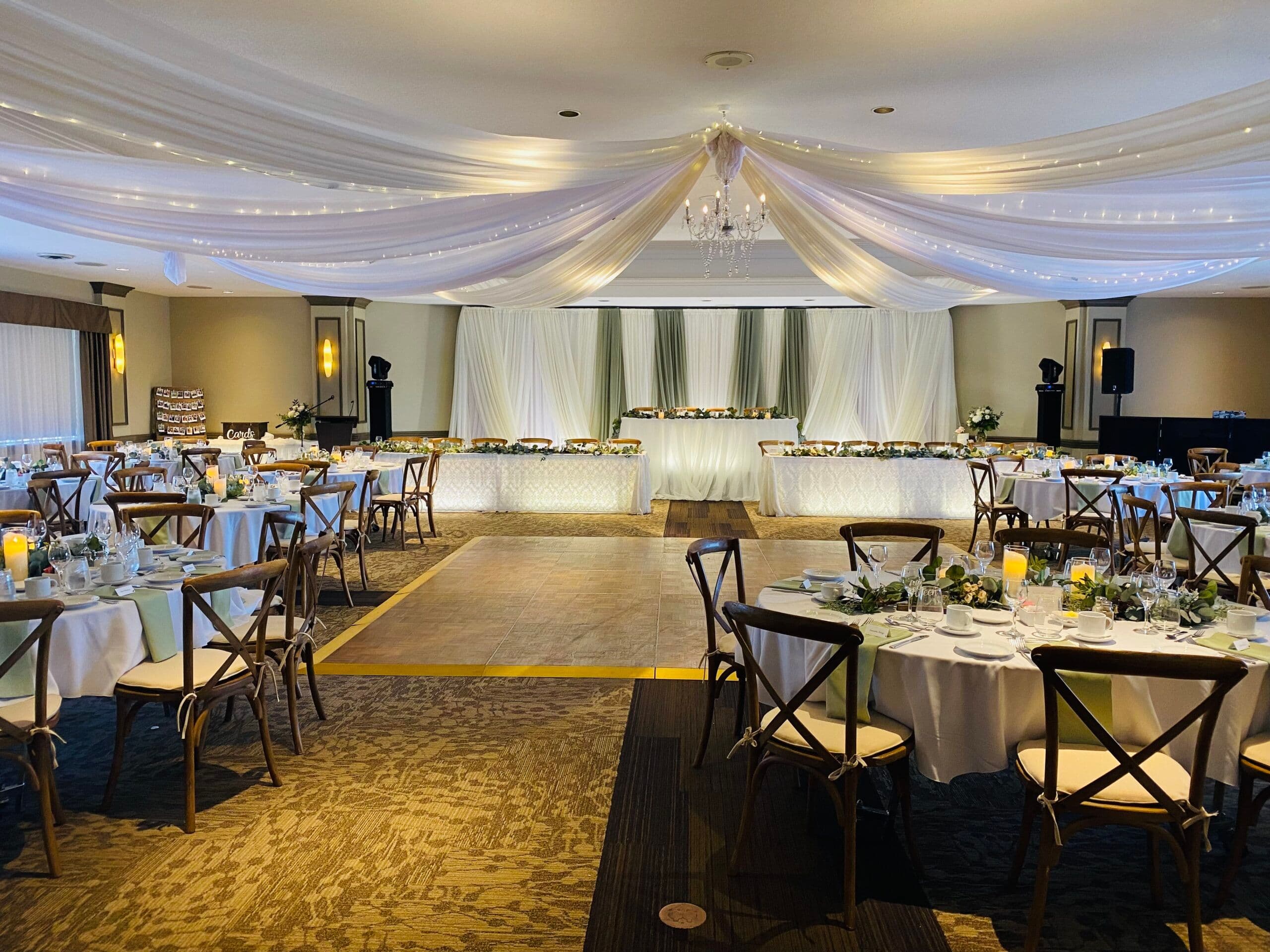Best Western® Plus Stoneridge Inn &amp; The Rose Chapel - www.theweddingring.ca - listings -