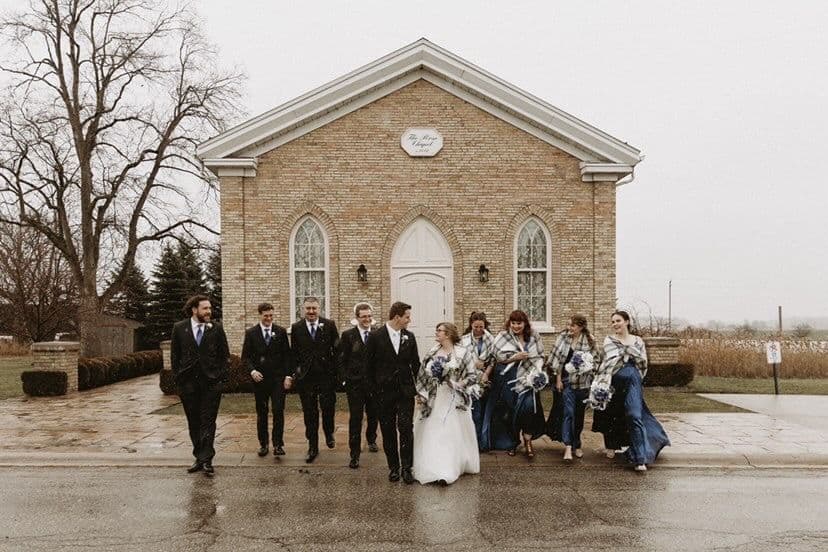 Best Western® Plus Stoneridge Inn &amp; The Rose Chapel - www.theweddingring.ca - listings -
