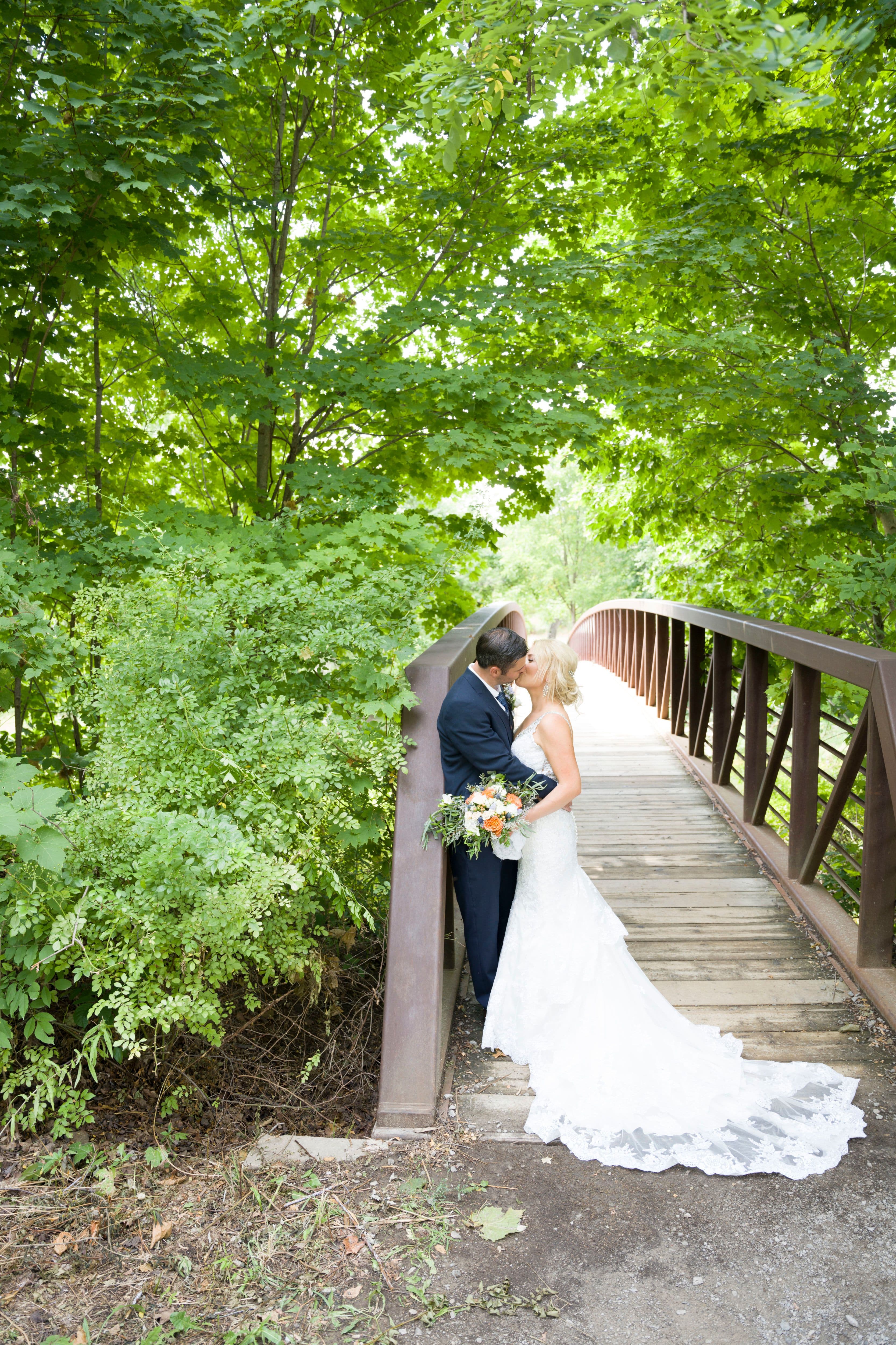 The Wedding Ring, Heart to Heart Photography, Balls falls conservation area, Thorold wedding photographer, Lincoln wedding venue, wedding venue, outdoor wedding venue