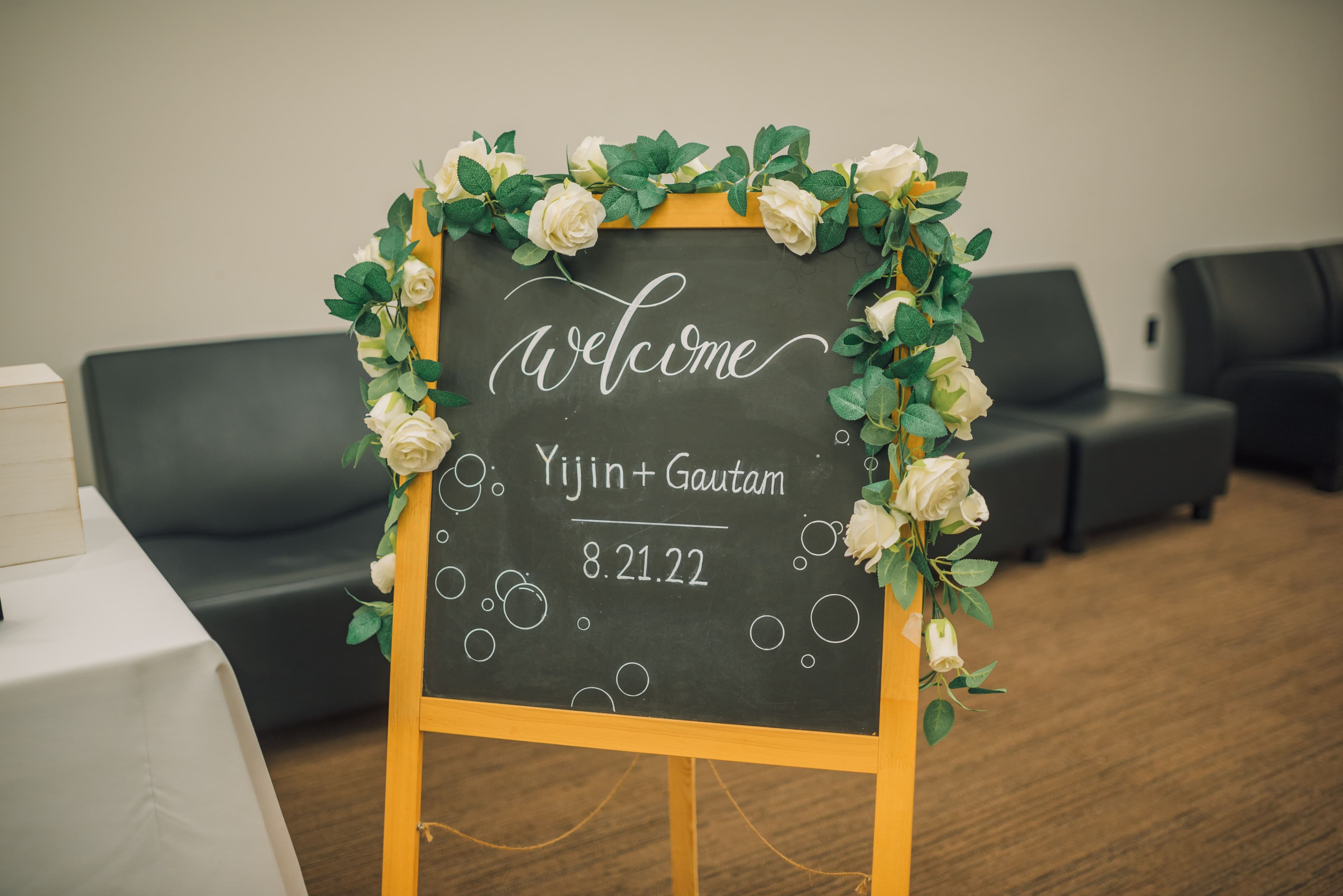 The Wedding Ring, Kitchener Public Library, Peter B Photography, KW wedding photographer, Kitchener wedding venue, Waterloo wedding venue, Cambridge wedding venue, chalk board welcome sign