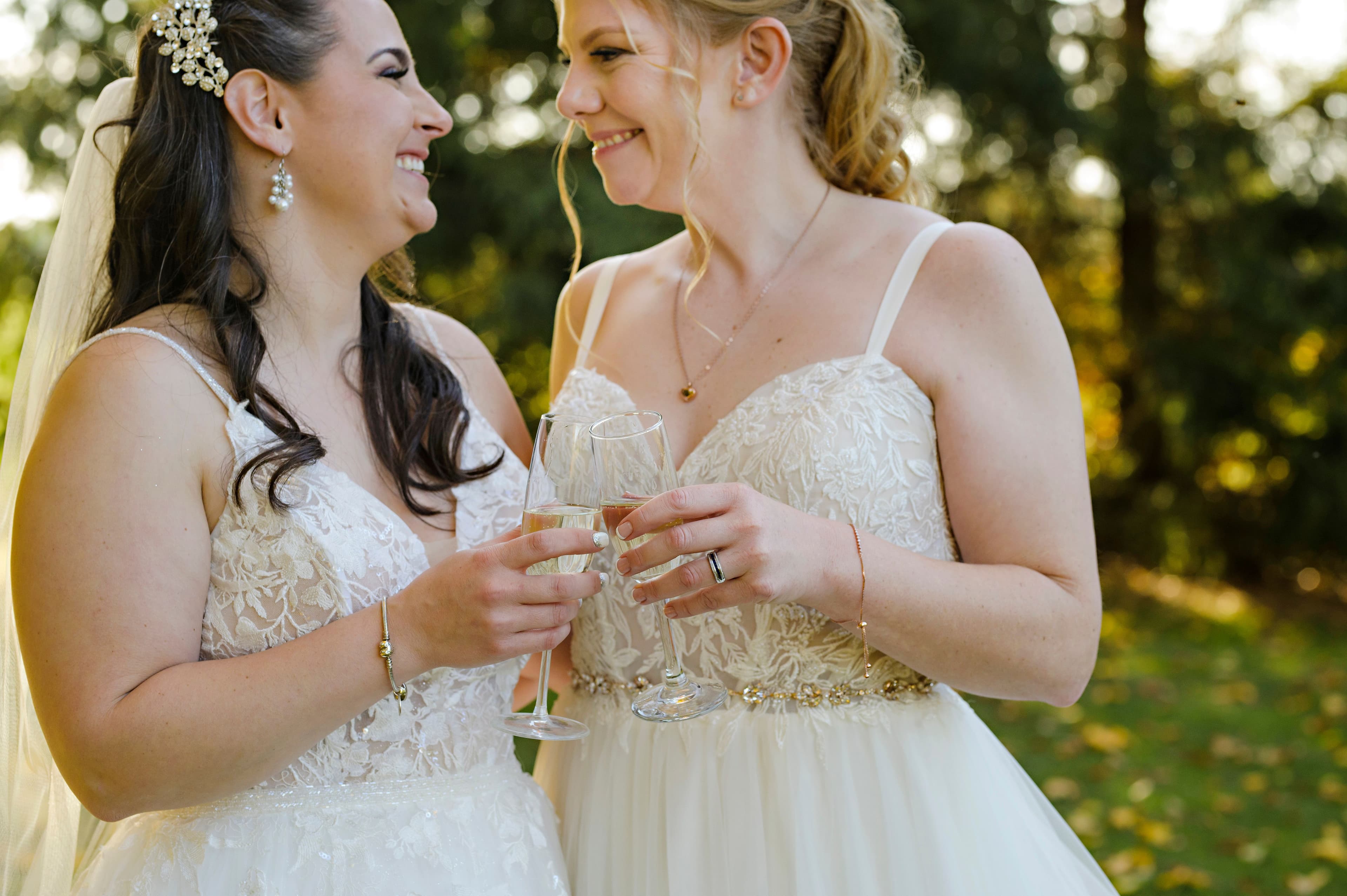 The Wedding Ring, HRM Photography, Caradoc Sands Golf Club, London wedding photographer, Strathroy wedding venue, wedding venue