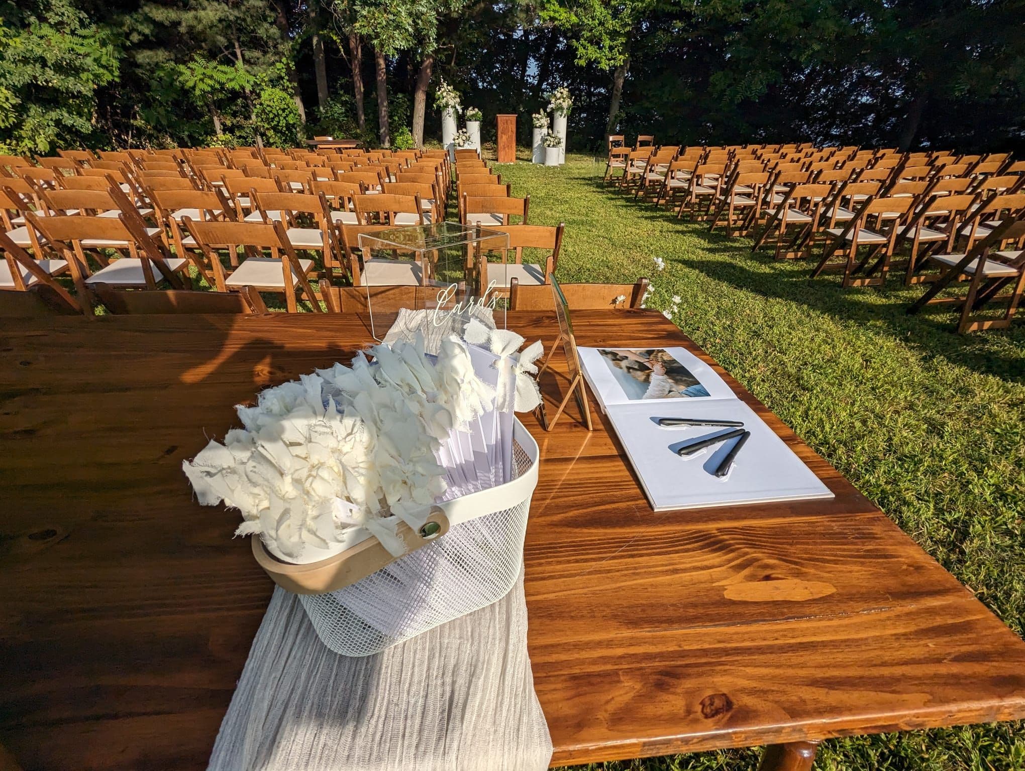 HEW Park at Harbour Estates Winery - www.theweddingring.ca - listings -