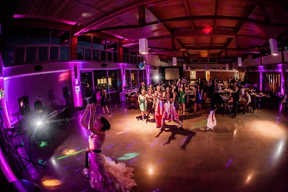 Bouquet Toss Songs | Ultimate Wedding Playlist